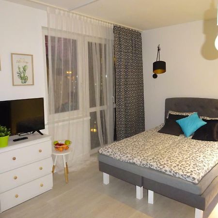 Apartament Nikola Варшава Экстерьер фото
